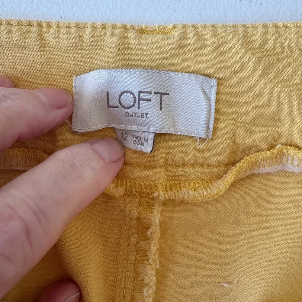 Loft Outlet Sunny yellow High rise straight Size 12‎ Cotton blend pant - Picture 5 of 13